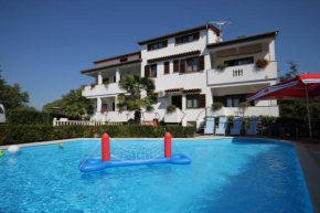 Apartments with a swimming pool Funtana, Porec - 3009